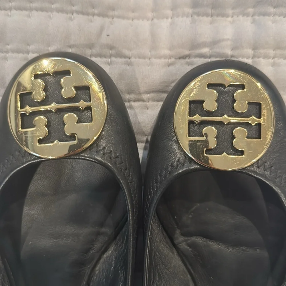 Tory Burch leather ballet flats- black with gold logo. Size 7 1/2
